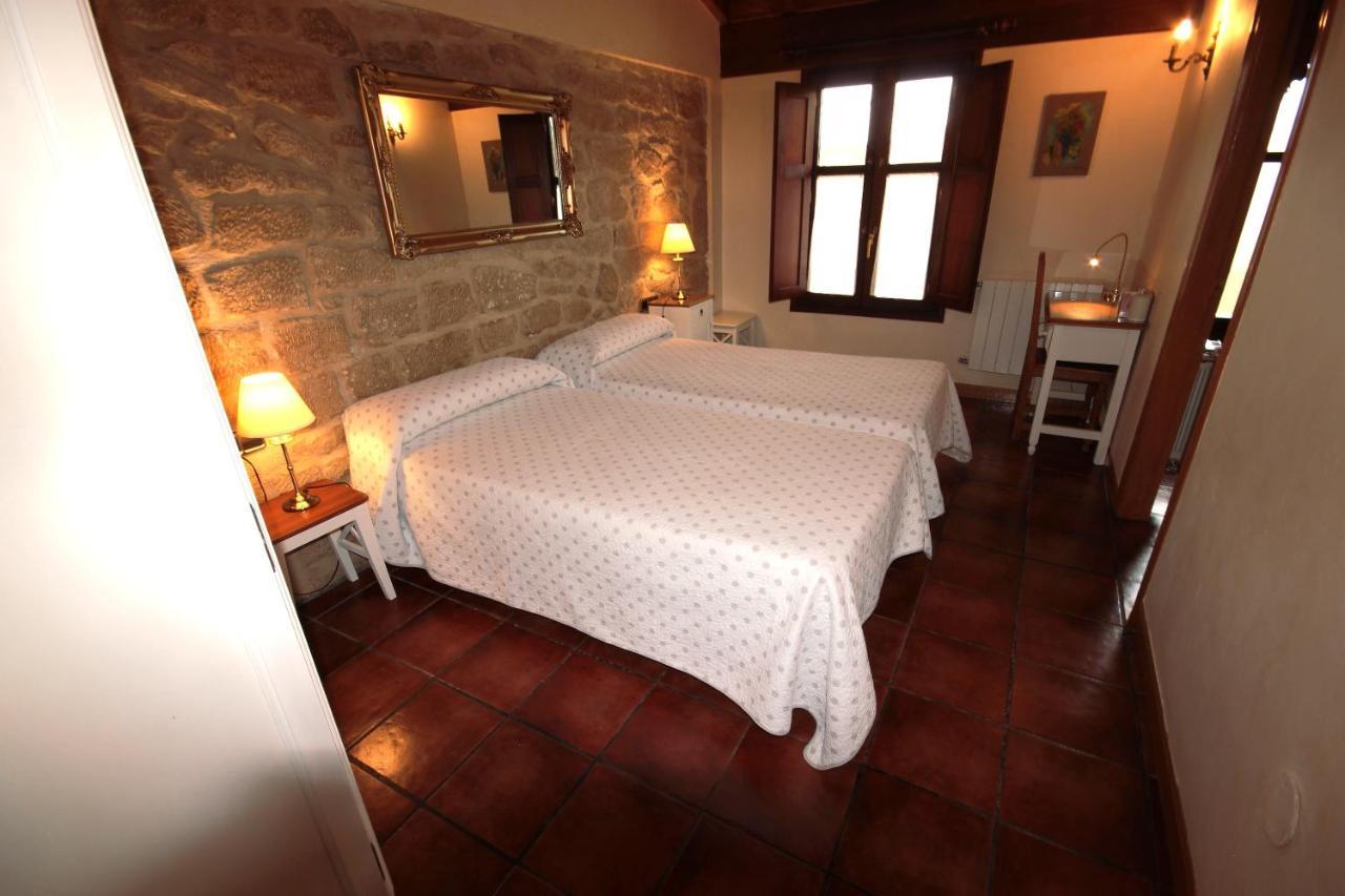 Casa Rural El Meson Брионес Экстерьер фото
