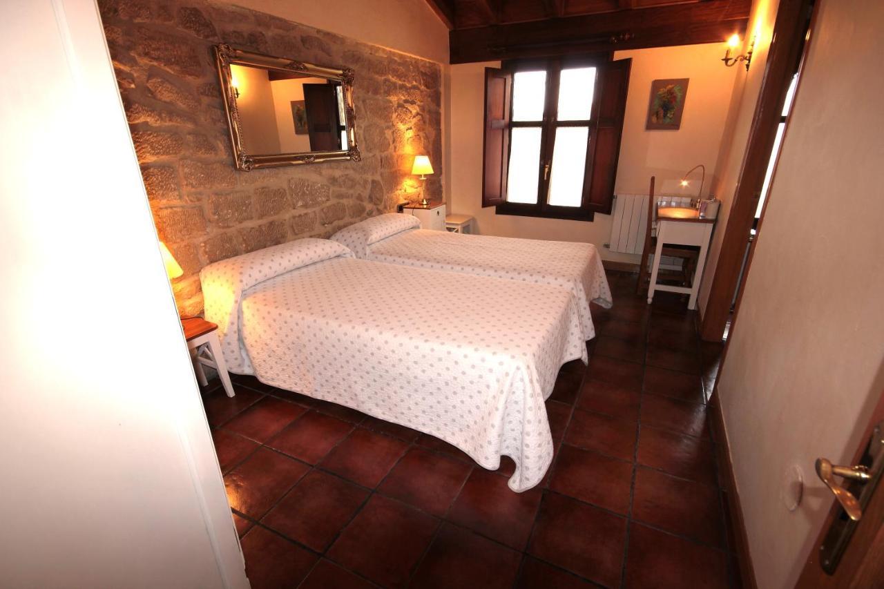 Casa Rural El Meson Брионес Экстерьер фото