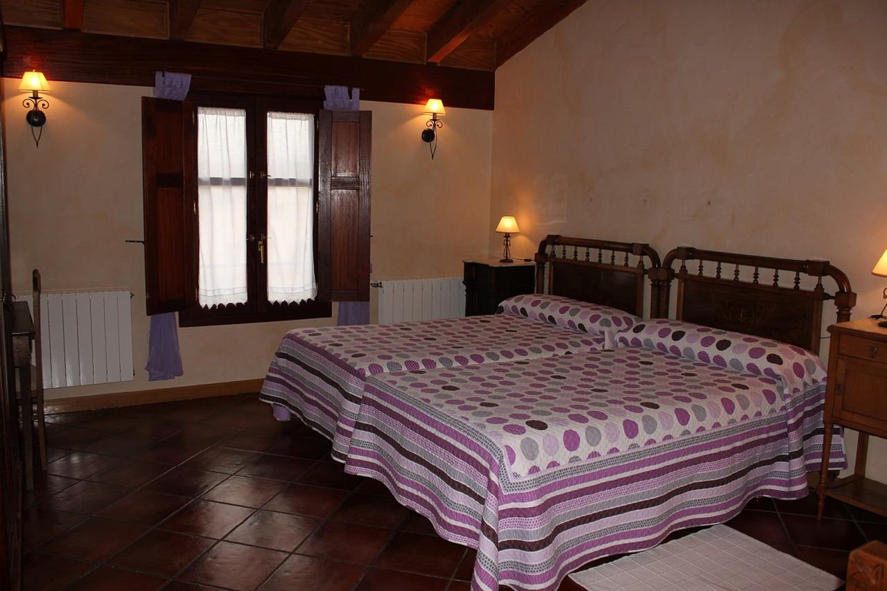 Casa Rural El Meson Брионес Экстерьер фото